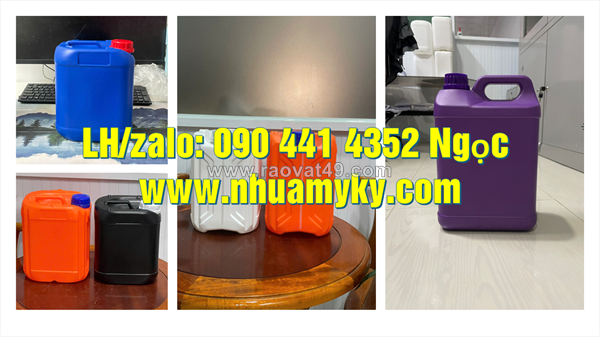 Bình nhựa 1 lít vuông không quai, can nhựa 2 lít đen đựng dầu nhờn, can nhựa 5 lít vuông trắng có vạch chia