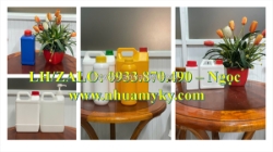 Bình nhựa 1000ml đựng dung dịch tẩy, can nhựa 2 lít vuông đựng axit thoát khí, can nhựa 5 lít đựng nhớt