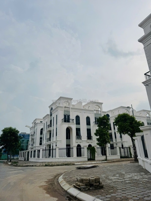 ~/Img/2026/9/cho-thue-biet-thu-tho-khu-b22-kdt-thanh-ha-02.jpg