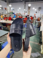 Dép da có sẵn – hỗ trợ lấy size lộn xộn, nhập sỉ dễ dàng