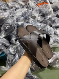 Dép da hàng có sẵn tphcm – nhập sỉ trực tiếp tại xưởng