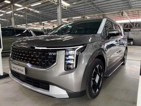 ~/Img/2026/9/em-con-duy-nhat-01-xe-kia-carnival-luxury-vin-2025-moi-100-uu-dai-len-toi-150-trieu-01.jpg