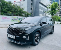 Hyundai custin 2.0t premium sản xuất 2023 đ.ký 2024,chạy hơn 4v km