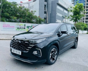 Hyundai custin 2.0t premium sản xuất 2023 đ.ký 2024,chạy hơn 4v km