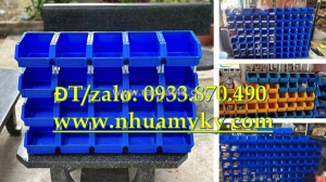 Kệ nhựa đựng thiết bị máy móc công trình, khay nhựa đựng hàng hóa, khay nhựa đựng móc khóa, đồ linh tinh