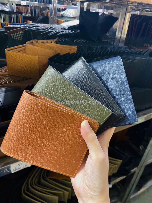 Khởi nghiệp kinh doanh đồ da – bắt đầu từ nguồn hàng có sẵn