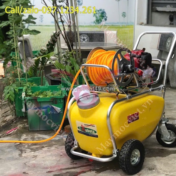 ~/Img/2026/9/may-phun-thuoc-tru-sau-turbo-100l-tbp2000a-zkubota-02.jpg