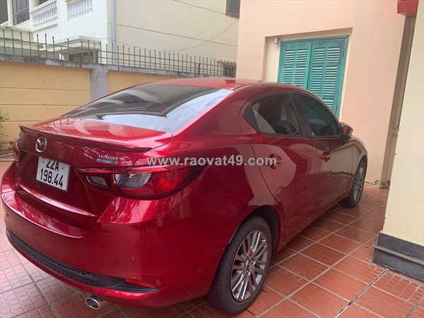 ~/Img/2026/9/mazda-2-luxury-2022-lan-banh-62023-gia-chi-389-trieu-02.jpg