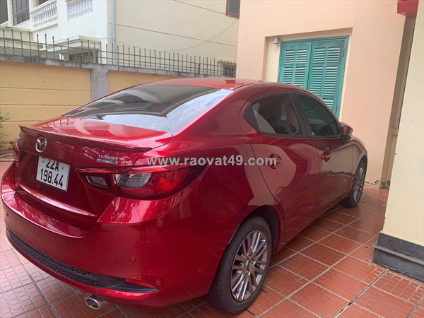 Mazda 2 luxury 2022 – lăn bánh 6/2023 – giá chỉ 389 triệu