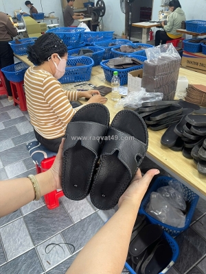 Nguồn sỉ dép da bò – hàng sẵn kho