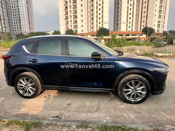 ~/Img/2026/9/nha-minh-can-ban-lai-chiec-mazda-cx5-premium-20-mua-tu-dau-de-di-lai-gia-dinh-su-dung-rat-giu-gin-02.jpg