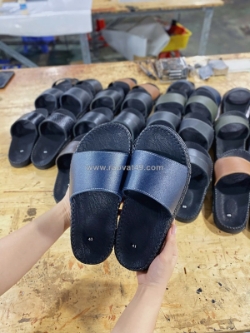 Sẵn kho dép da giá sỉ – hỗ trợ lấy size lộn xộn