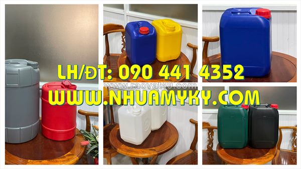 Thùng nhựa 25 lít đựng tinh dầu, can nhựa 20 lít đựng dung môi đậm đặc, can nhựa 10 lít đựng nước rửa chén