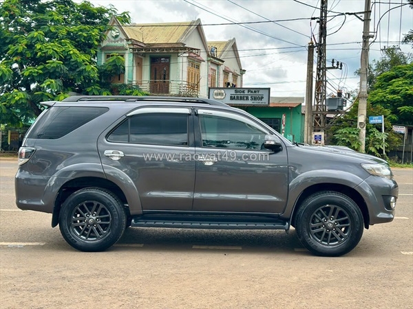 ~/Img/2026/9/toyota-fortuner-2016-may-dau-25-mt-so-san-02.jpg
