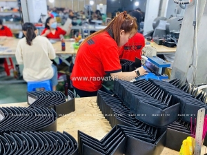 Xưởng ví da hỗ trợ shop đặt mẫu và phát triển sản phẩm riêng